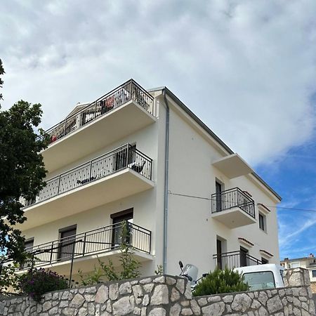 Apartment Jovanovic ノヴィ・ヴィノドロスキー エクステリア 写真